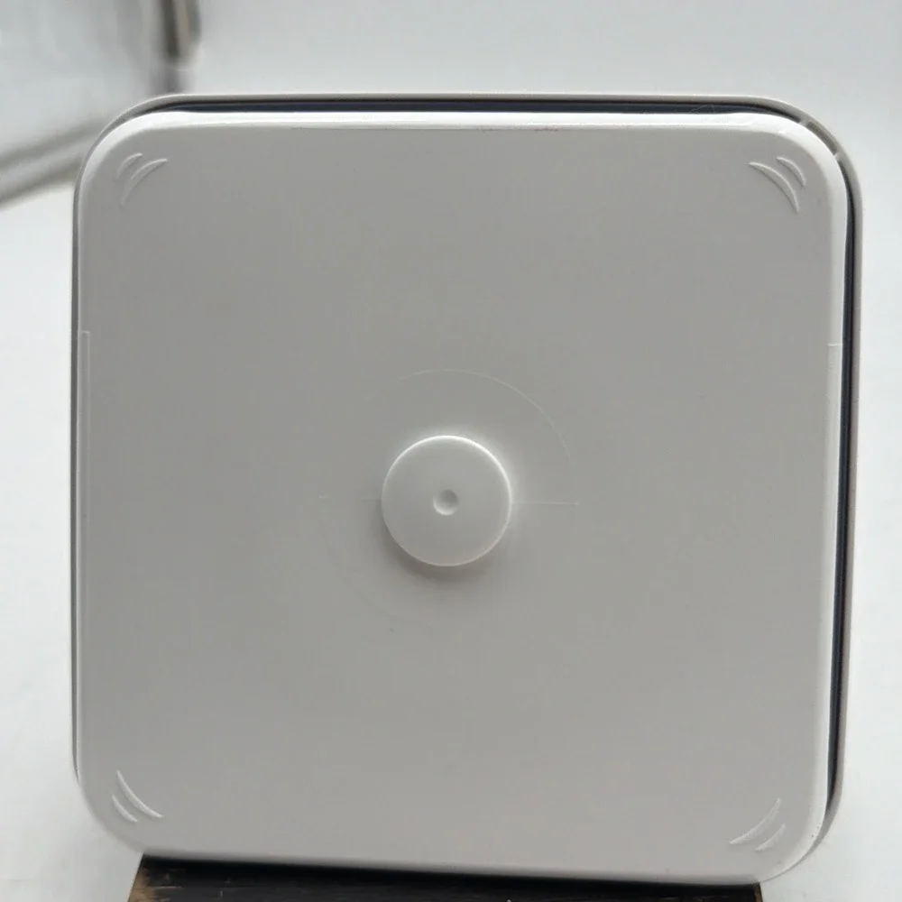 OXO POP Container Replacement Square Lid With Round Push Button 6